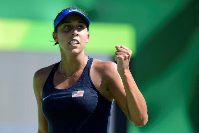 守球員在小 守球員在小