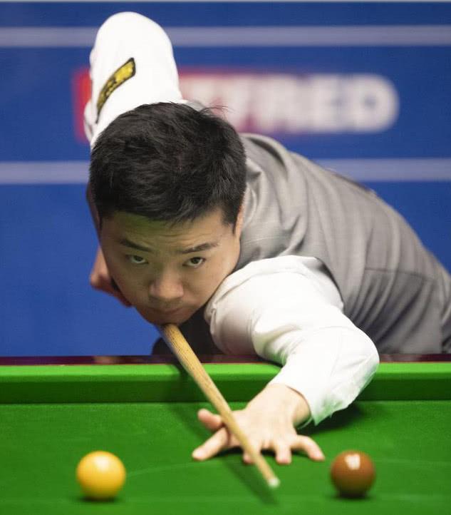 总冠军奖杯 总冠军奖杯