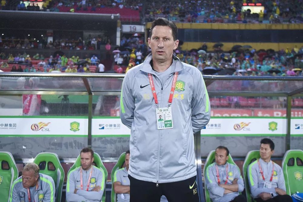 翼装飞行也 翼装飞行也