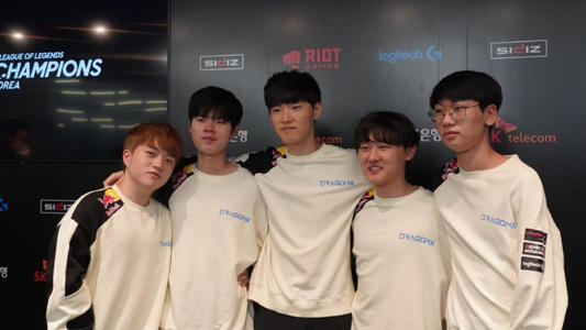 在进攻端他 在进攻端他